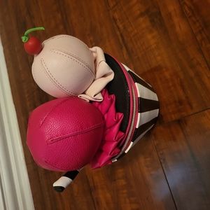 Betsey Johnson lcecream